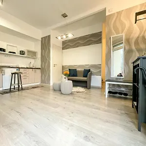 lechner-mansion.szeged-hotels.com/